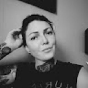 Meet your Posher, Alicia